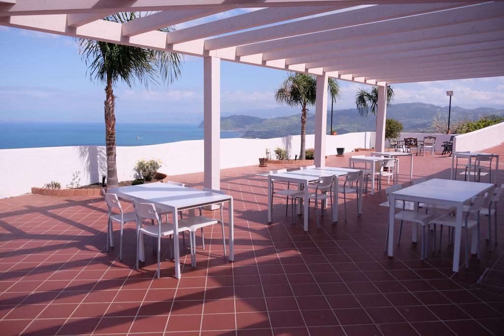 Alta Marea Hotel Gioiosa Marea Esterno foto